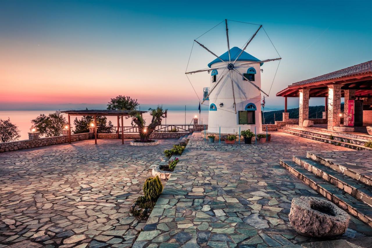 Potamitis Windmills & Aparthotel *
